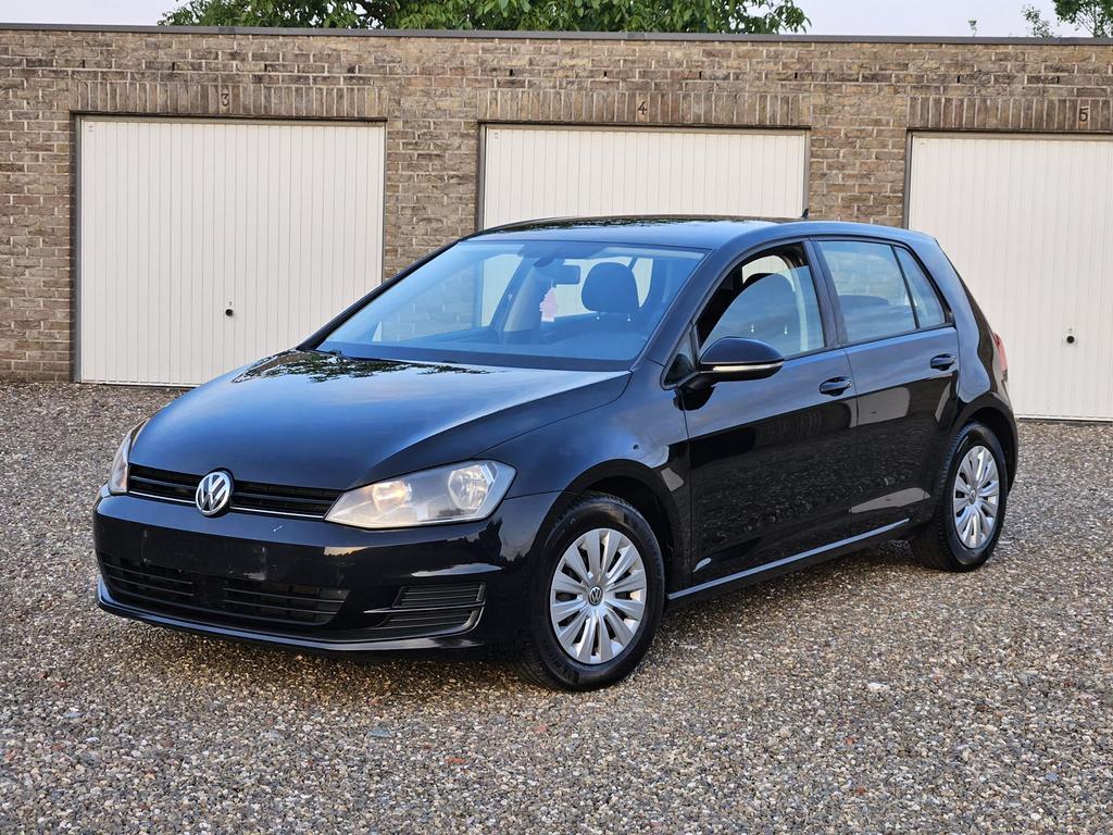 Golf 7 TDI 2013 1.6 Blue Motion, Autos, Volkswagen, Particulier, Diesel, Euro 5, Break, 5 portes, Boîte manuelle, Noir, Noir, Tissu