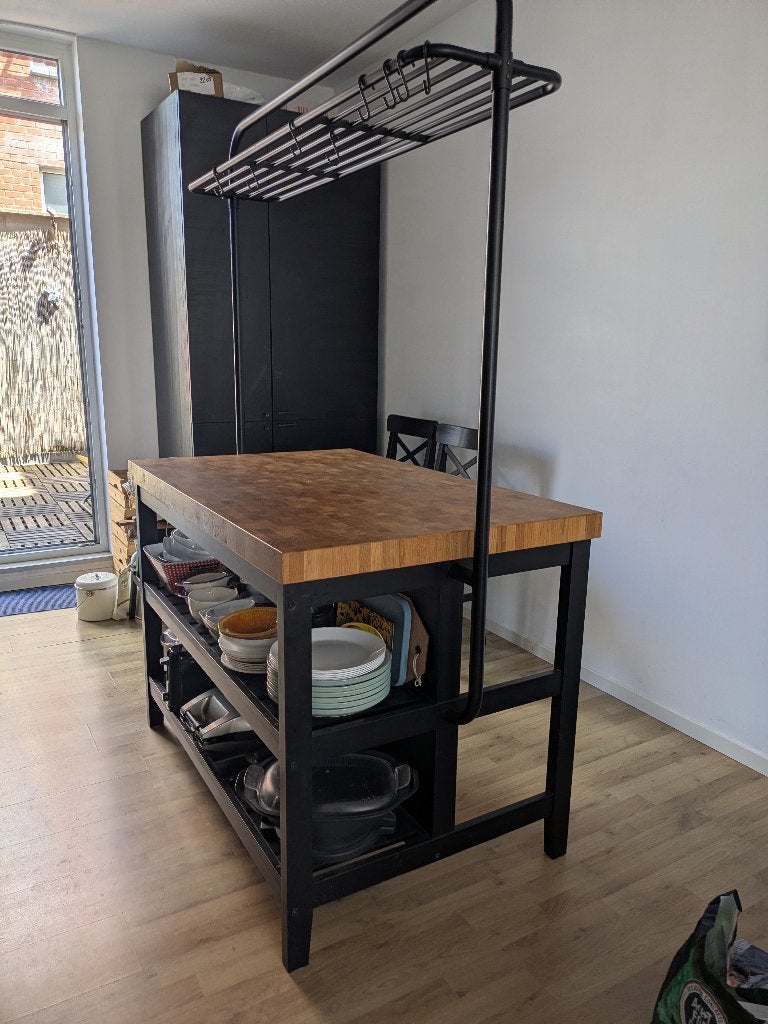 ilot cuisine VADHOLMA + support, Enlèvement, Utilisé