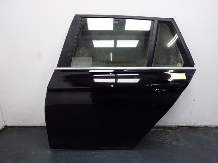 Portier 4Deurs links-achter van een BMW 3-Serie (668), Gebruikt, -, Deur, -