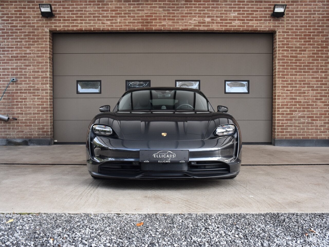 Porsche Taycan 4S 93 KWH / SOH 87% / PANO DAK / LUCHTVERING, Autos, 0 kg, Argent ou Gris, 4 portes, 0 kg