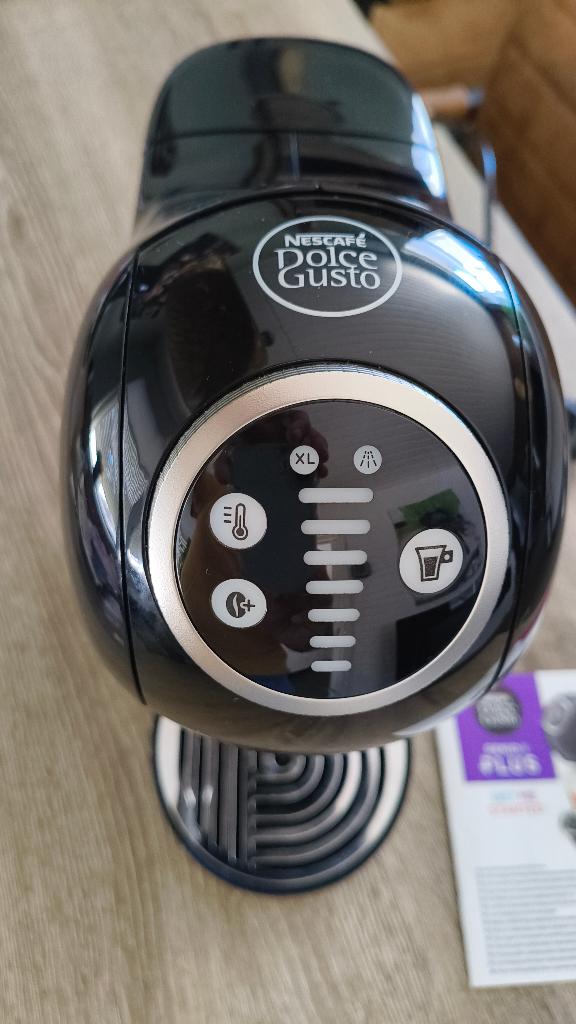 Dolce Gusto Genio S Plus (+ 90 caps./ standaard/ ontkalking), Electroménager, Cafetières, Comme neuf, Cafetière, Enlèvement ou Envoi