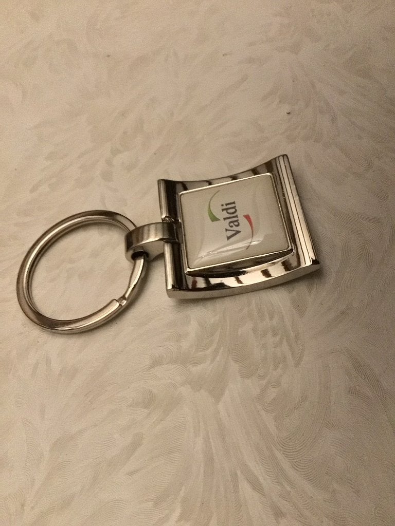 Porte-clés divers, Enlèvement ou Envoi, Neuf