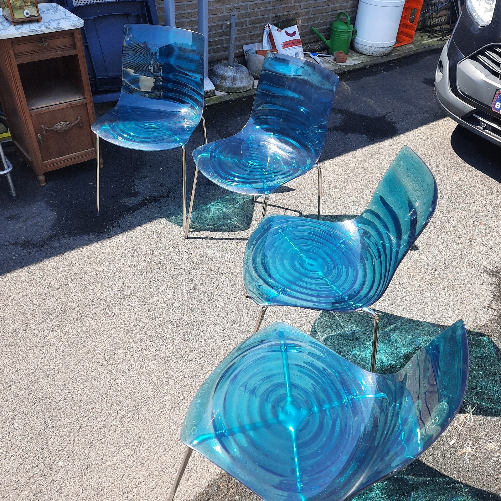 Chaises rétro, Calligaris (Italie) modèle L'EAU. 4 pièces., Enlèvement