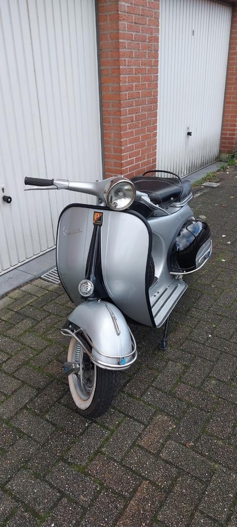 Vespa 150 -- bwj 1964 -- 191 kms!!, Fietsen en Brommers, Scooters | Vespa, Zo goed als nieuw, Overige modellen, Benzine, Ophalen