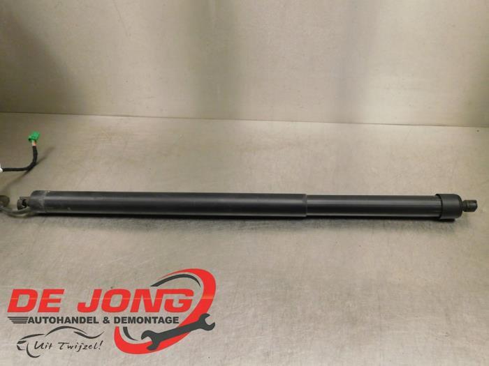 Hayon moteur d'un Peugeot 5008, -, 3 mois de garantie, Utilisé, -