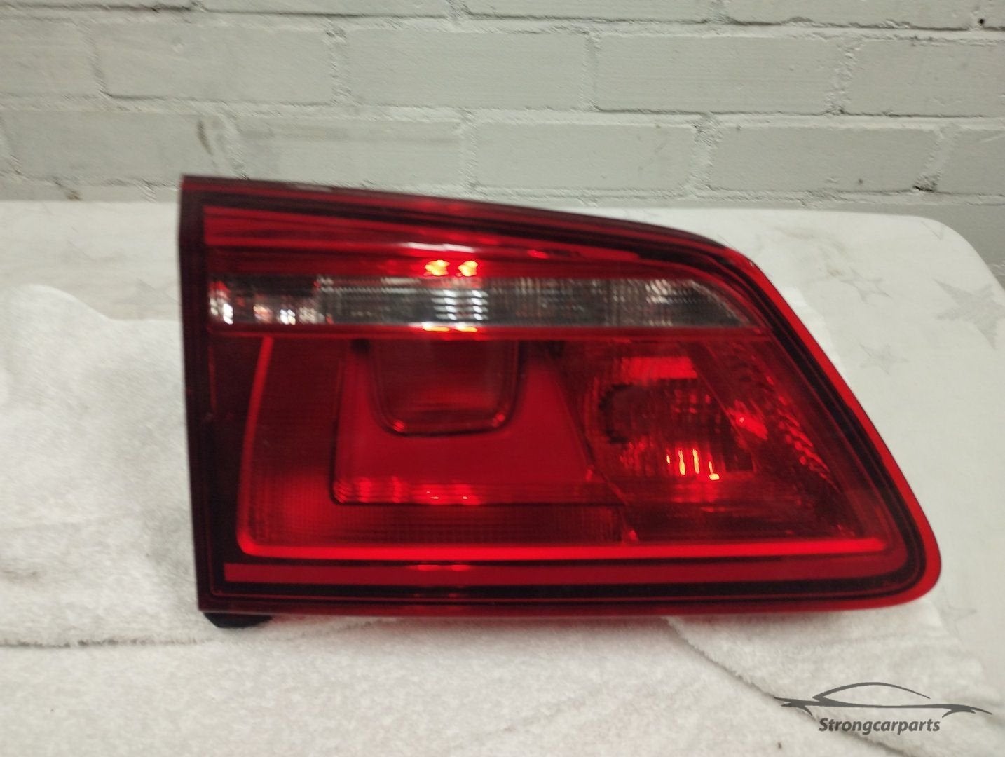 Achterlicht volkswagen Golf SportsVan links binnen 510945093, Volkswagen, -, Utilisé, -