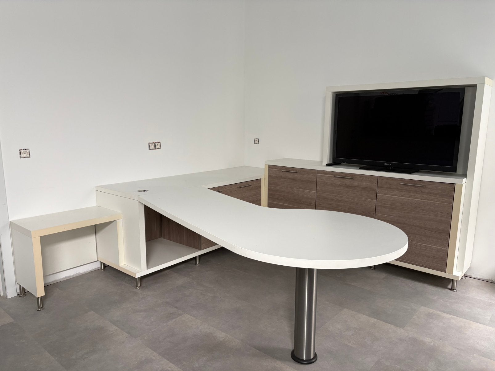 Bureau opstelling, Ophalen, Gebruikt, Spaanplaat of MDF, Bureau-kast combinatie