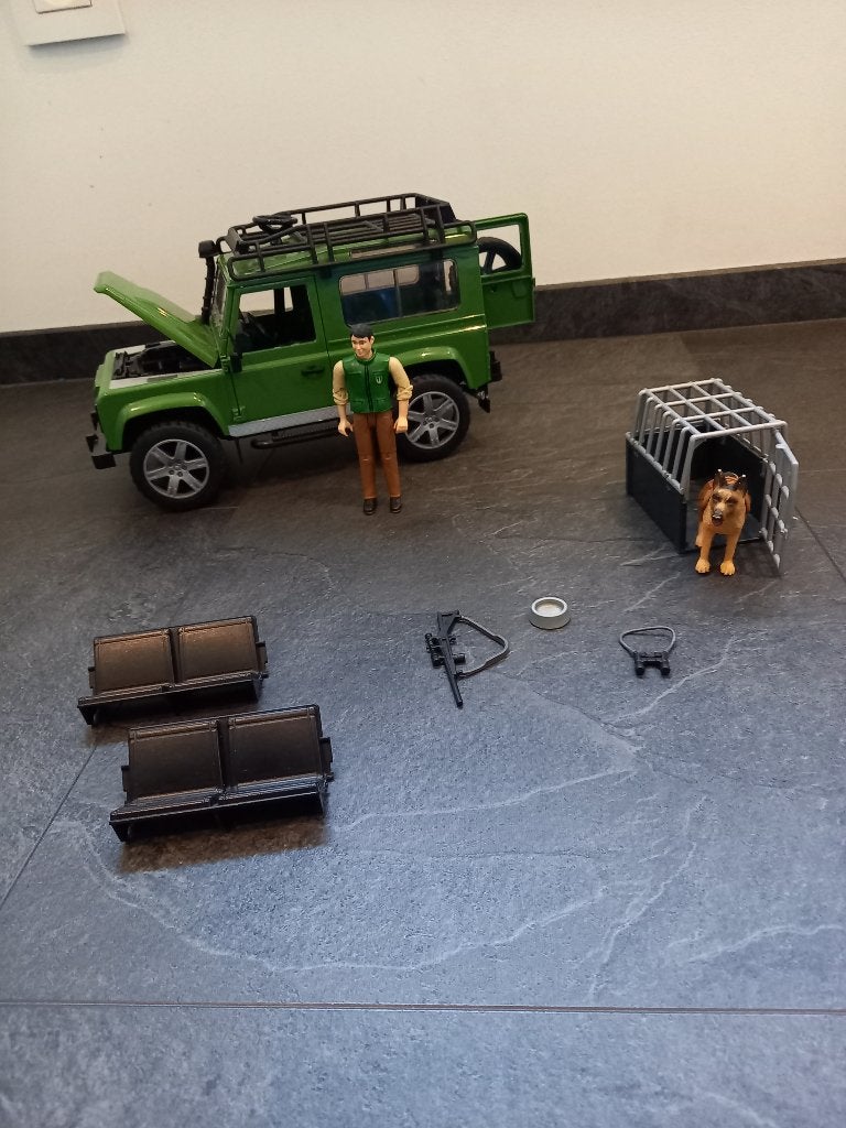 Bruder landrover met hond, Ophalen, Zo goed als nieuw