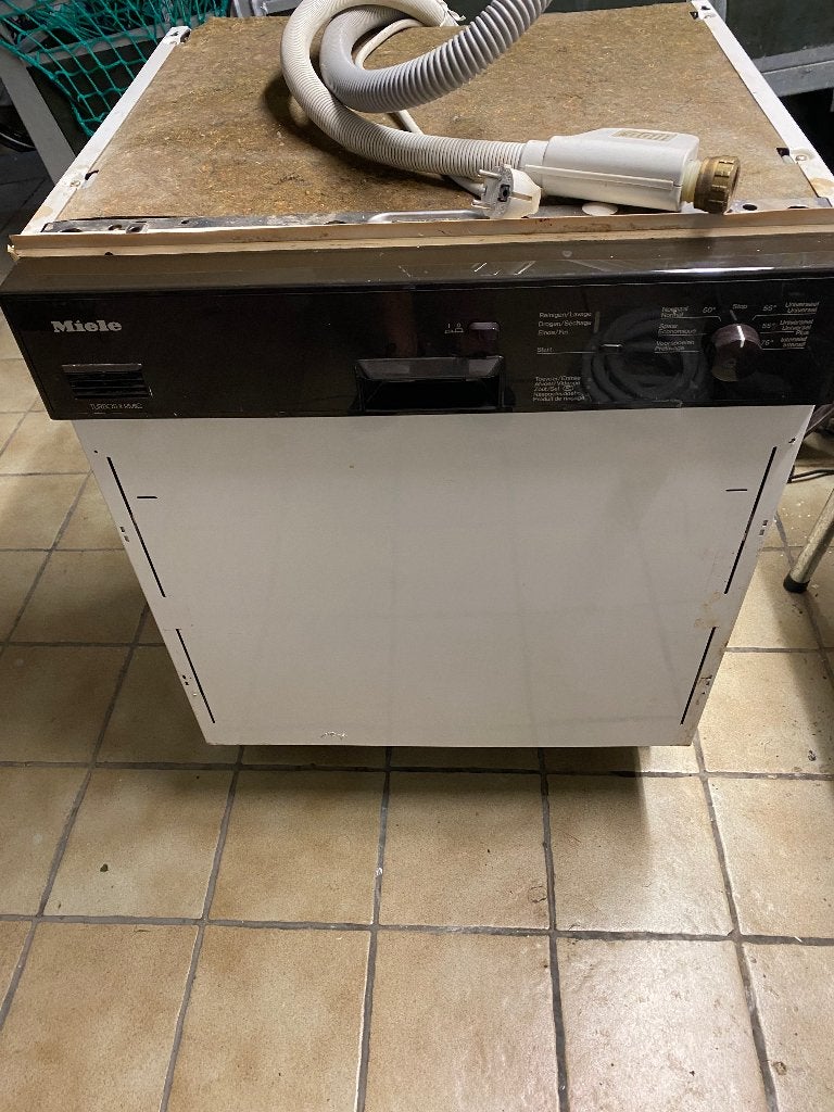 Miele vaatwasser half geïntegreerd, Elektronische apparatuur, Vaatwasmachines, Ophalen, Gebruikt, Inbouw, 85 tot 90 cm