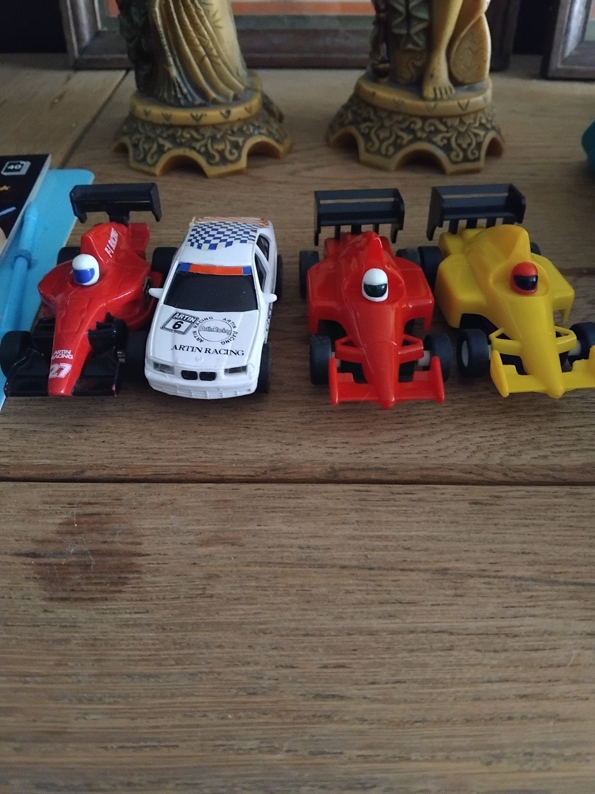 Racebaan autotjes werke.  Nog, Ophalen