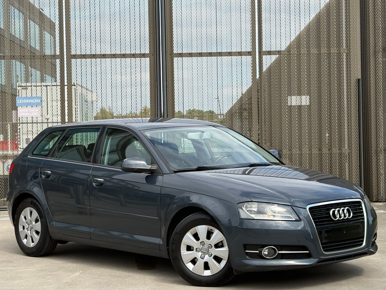 Audi A3 1.6TDI | GARANTIE | AIRCO | NAVI | CRUISE | PDC |, Auto's, Audi, Voorwielaandrijving, Euro 5, Zwart, 4 cilinders