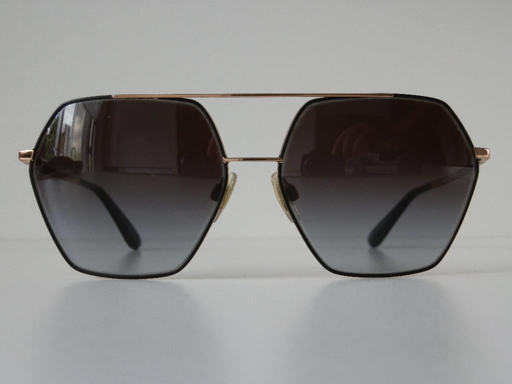 Dolce Gabbana zonnebril. DG 2157., Handtassen en Accessoires, Zonnebrillen en Brillen | Dames, Overige merken, Zonnebril, Overige kleuren