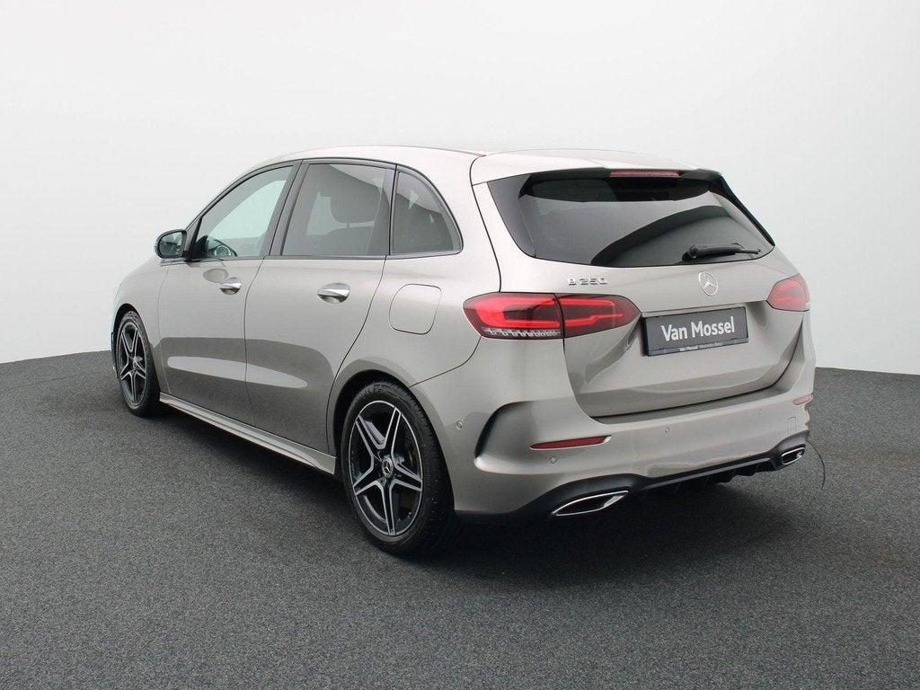 Mercedes-Benz B-Klasse 250 AMG Line + 224 PK + CARPLAY + NIG, Achat, Euro 6, Entreprise, Entretenue par le concessionnaire