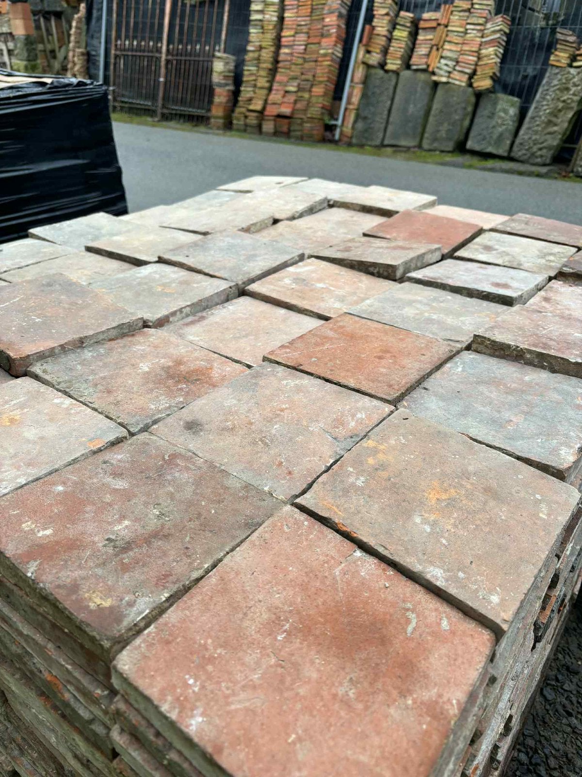 Lot Antieke terracotta tegels. Voor info BELLEN 0474220705, Ophalen