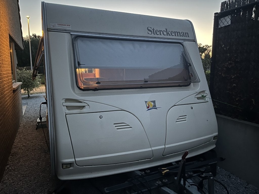 Caravan (Sterckeman), voortent, schuifluifel (omloopmaat 7), Sterckeman, Reservewiel, Particulier, Tot en met 4