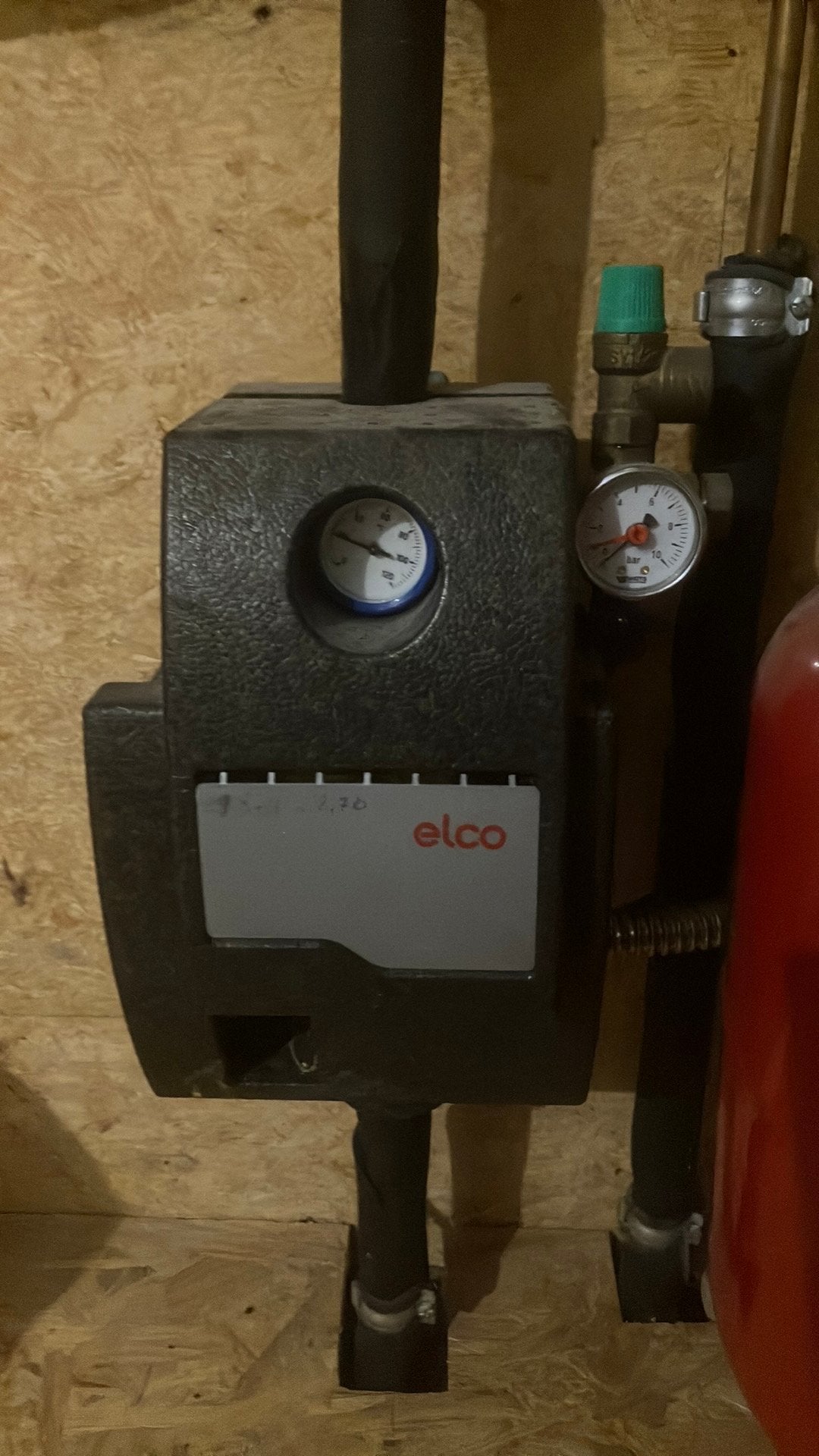 Circulatiepomp Grundfos, Doe-het-zelf en Bouw, Ophalen, Zo goed als nieuw