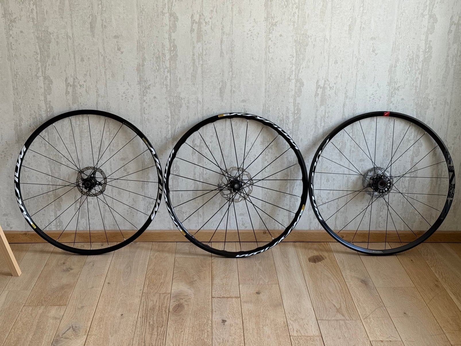 Mavic Aksium & Fulcrum Racing weels, Fietsen en Brommers, Fietsonderdelen, Ophalen of Verzenden, Zo goed als nieuw