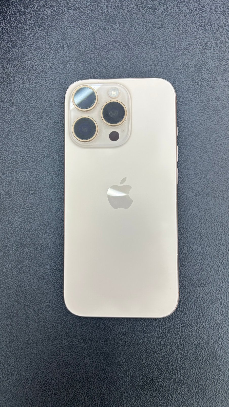 Iphone 16 pro 89% batterijcapiciteit, Telecommunicatie, Ophalen, IPhone 16, Goud, Zo goed als nieuw