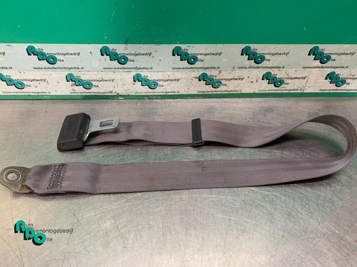 Ceinture de sécurité arrière centre d'un Suzuki Ignis (Ig, -, 3 mois de garantie, Utilisé, -