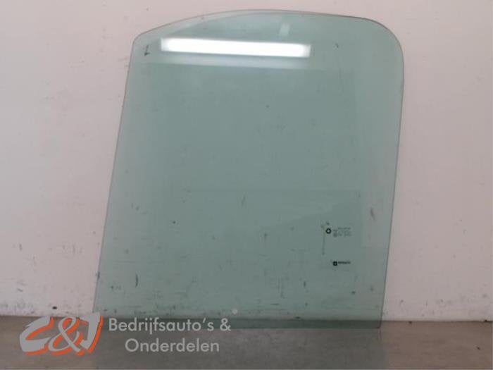 Vitre portière 2portes gauche d'un Opel Vivaro, -, Opel, 3 mois de garantie, Utilisé