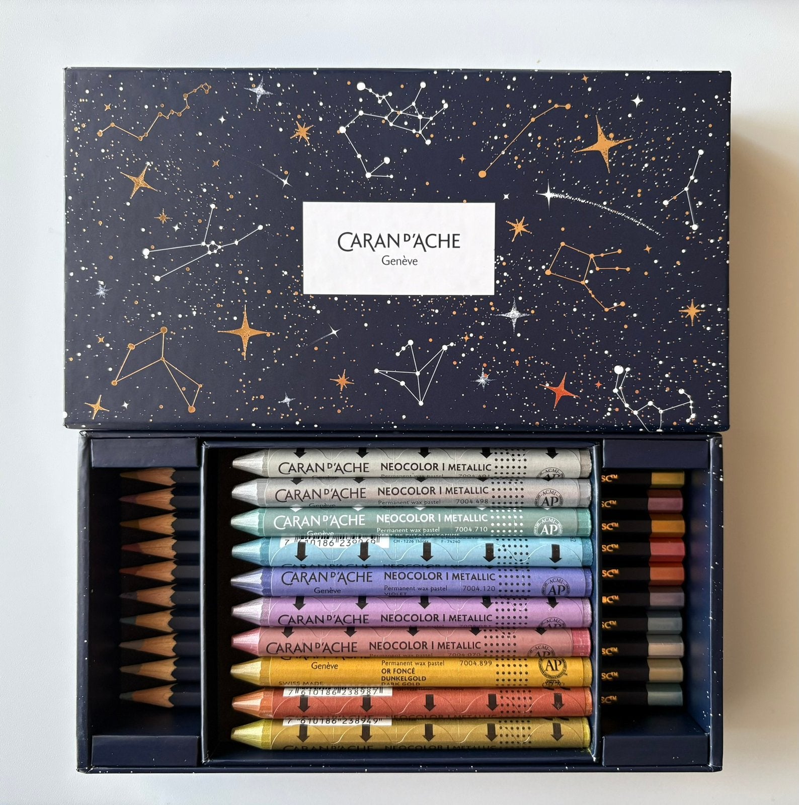 NIEUW: CARAN D’ACHE metallic mix SPECIAL EDITION, Hobby en Vrije tijd, Tekenen, Ophalen, Nieuw