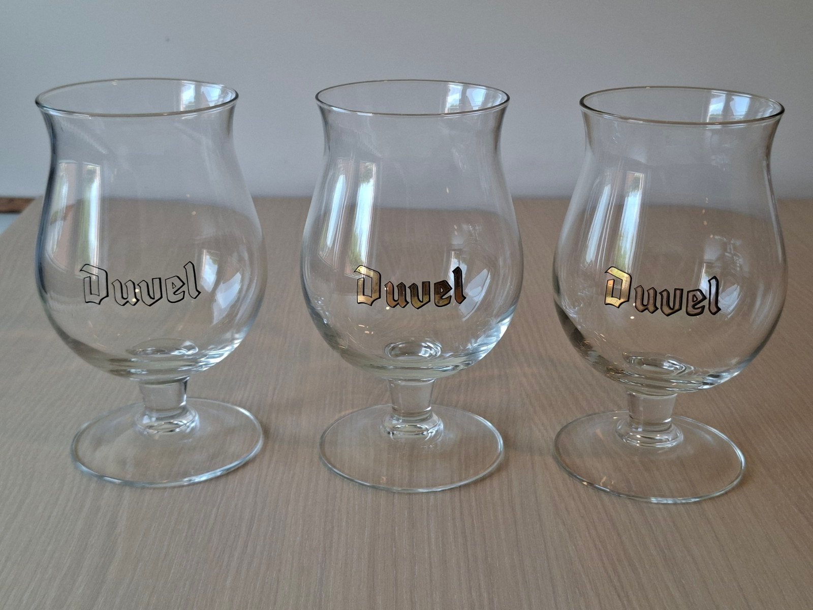 3 Duvel bierglazen, Ophalen