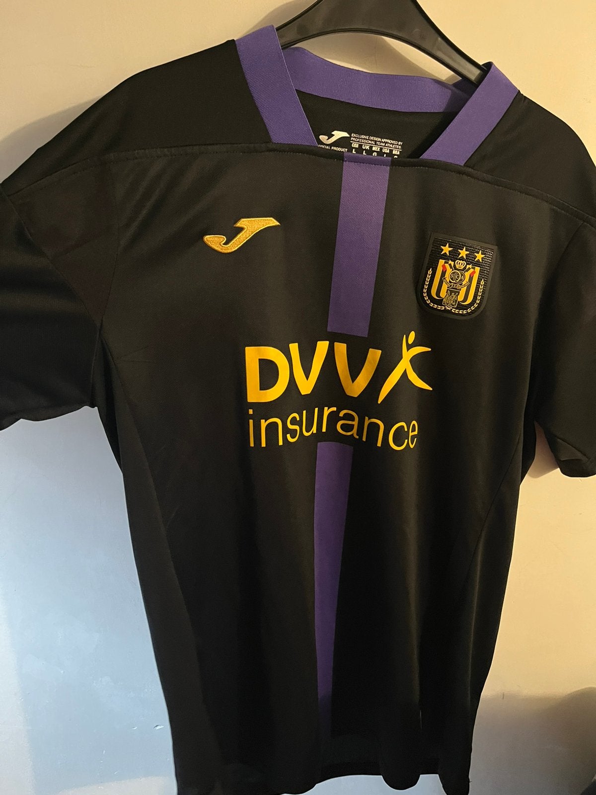 Vêtements de gardien d'Andelrecht et t-shirt De Cat, Taille L, Enlèvement ou Envoi, Comme neuf, Maillot