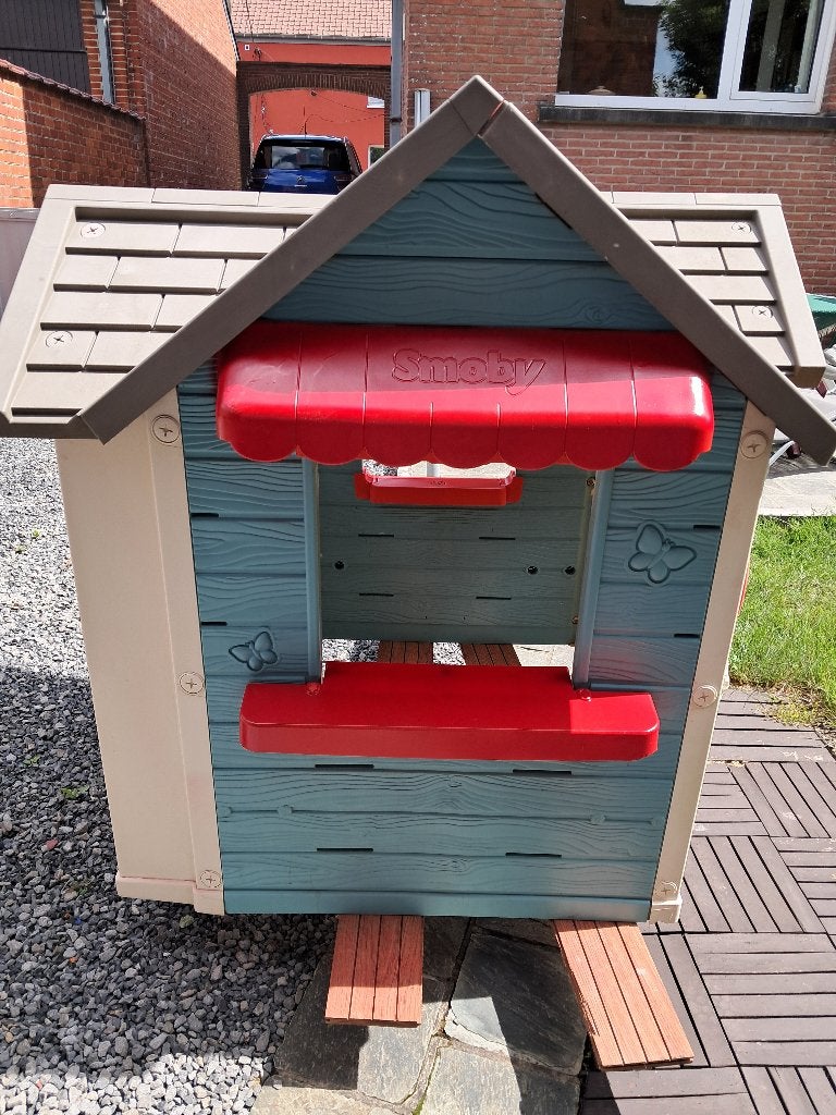 Maison SMOBY pour enfants, Enfants & Bébés, Jouets | Extérieur | Cabanes d'enfant, Enlèvement, Comme neuf