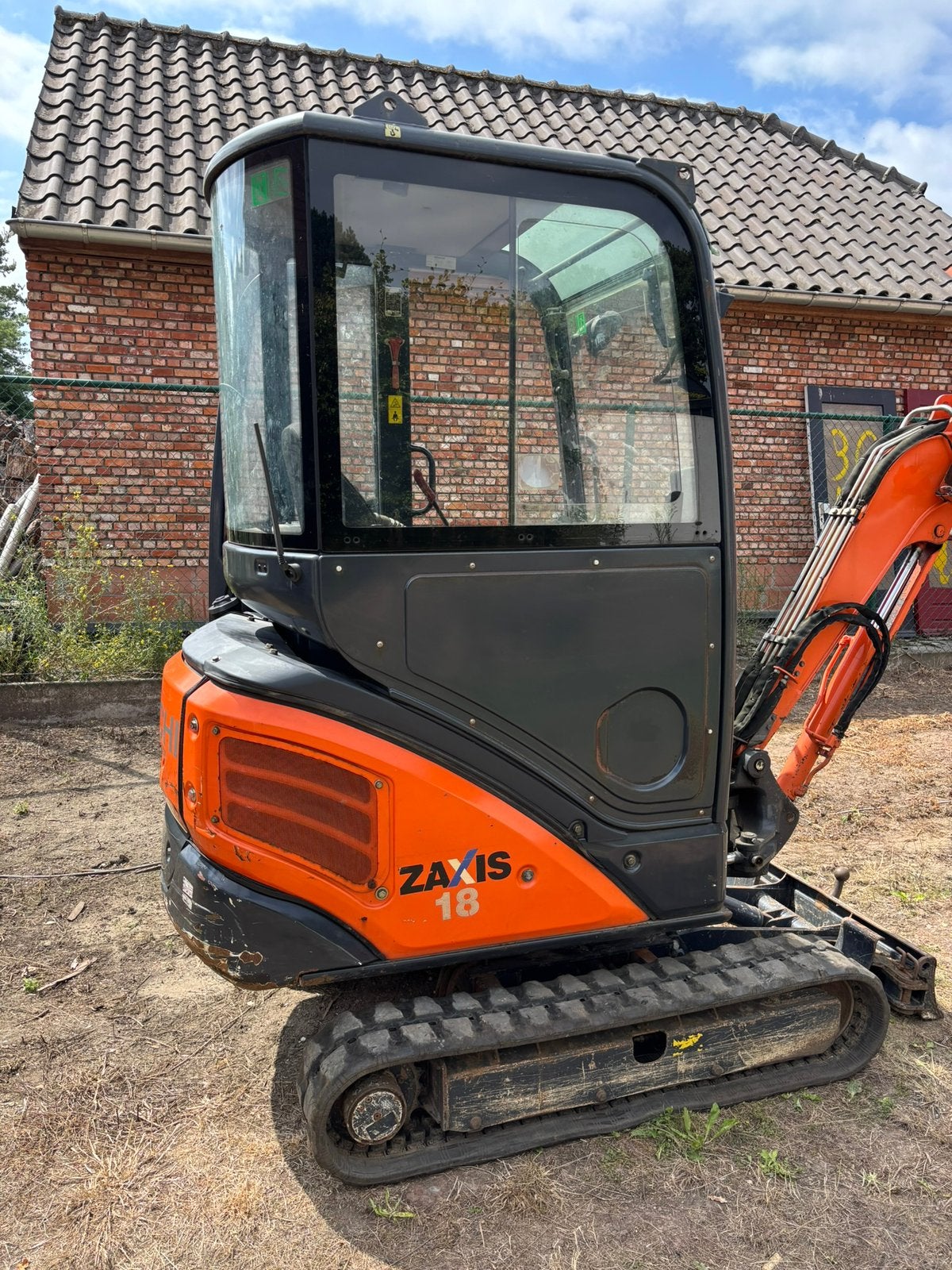 Hitachi ZAXIS 18 minigraver graafmachine snelwissel, Zakelijke goederen, Ophalen, Graafmachine