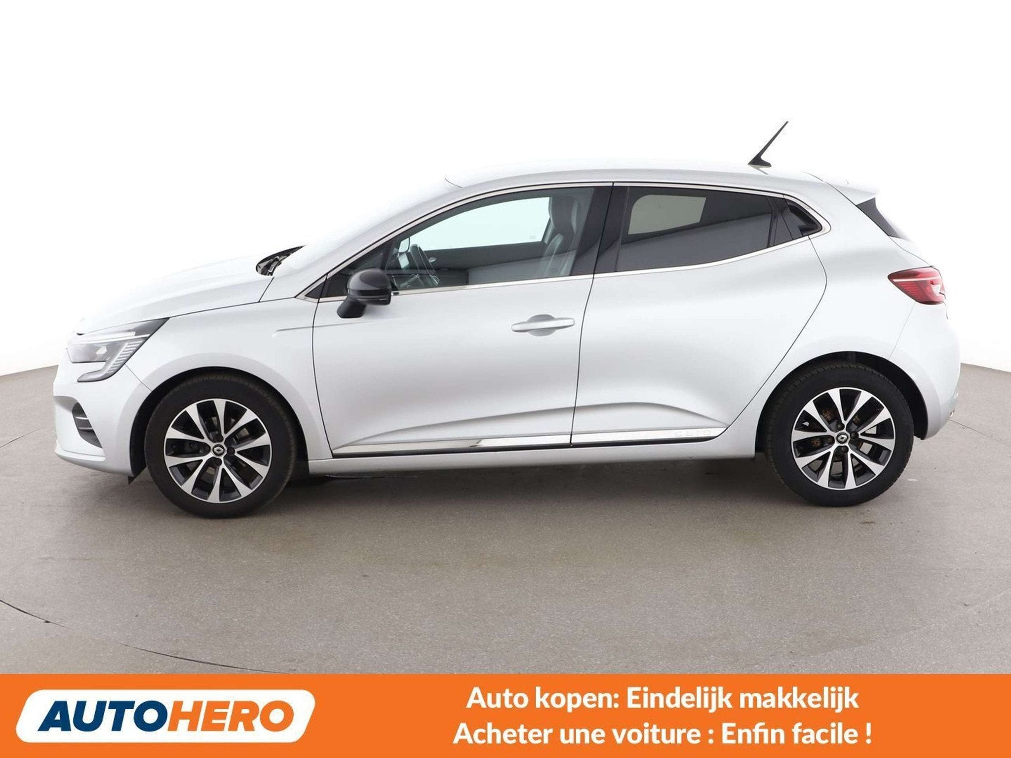 Renault Clio 1.0 TCe Intens (année de construction 2020), Autos, Renault, Argent ou Gris, Achat, Euro 6, 1178 kg