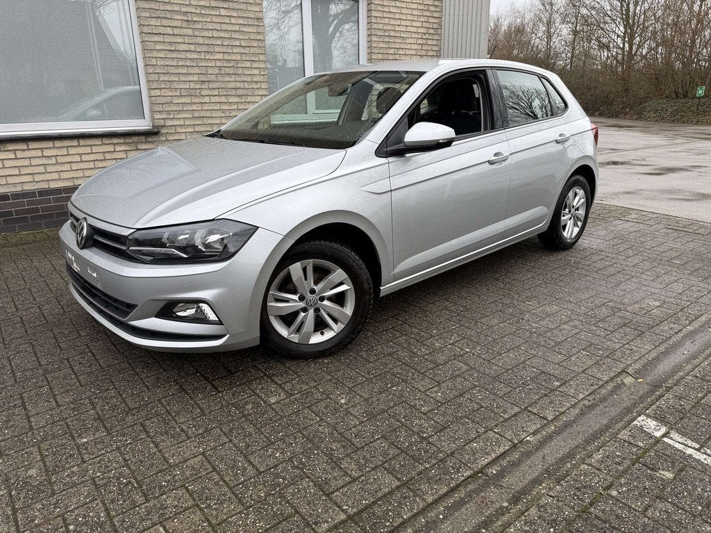 Volkswagen Polo Polo 1.0i Trendline (bj 2020), Voorwielaandrijving, Gebruikt, 99 g/km, 5 deurs