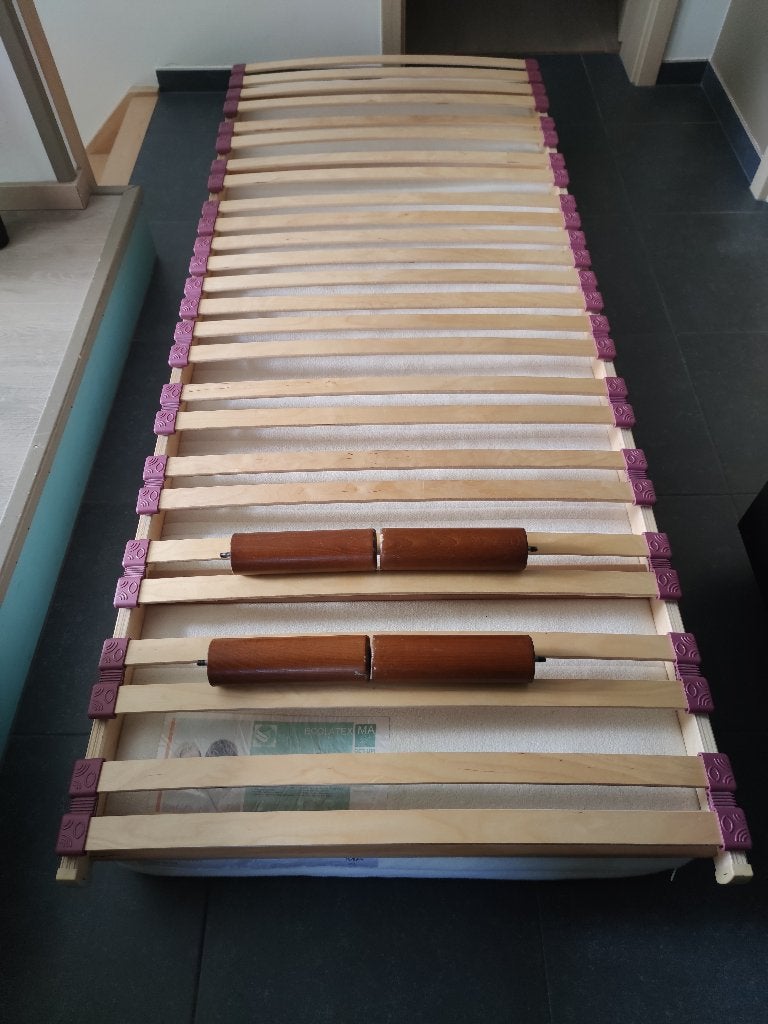 Sommier avec pieds - lit 80 x 200 cm, Maison & Meubles, 200 cm, Bois, Une personne, Comme neuf