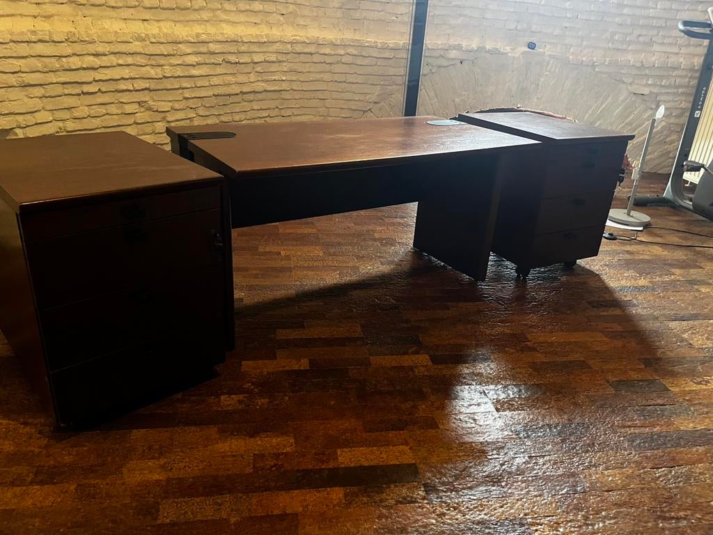 Bureau met 2 bijhorende ladenkastjes, Gebruikt, 110 cm, Met lades, Secretaire