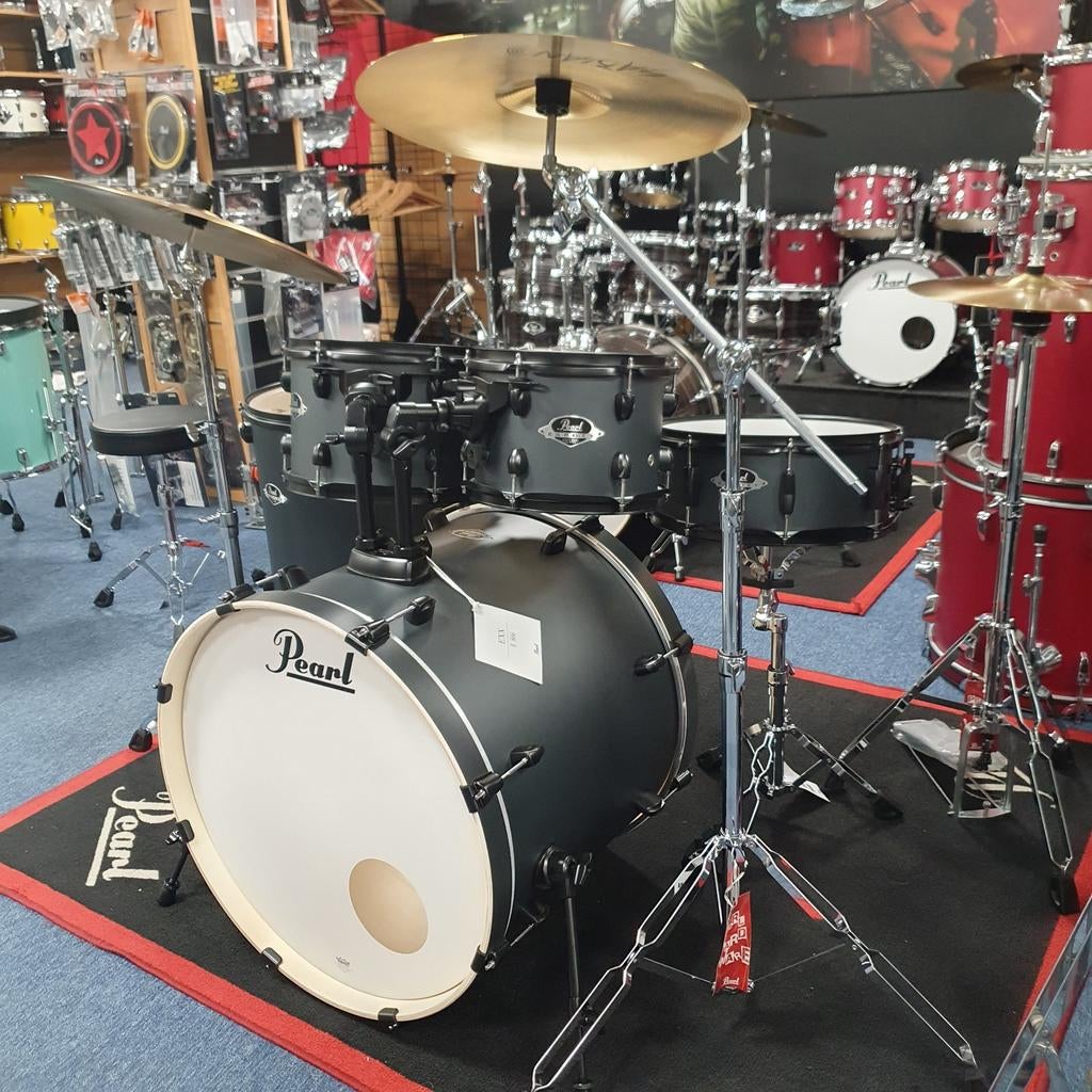 Pearl Export. Satin black/ black hardware. Limited edition., Muziek en Instrumenten, Ophalen of Verzenden, Pearl