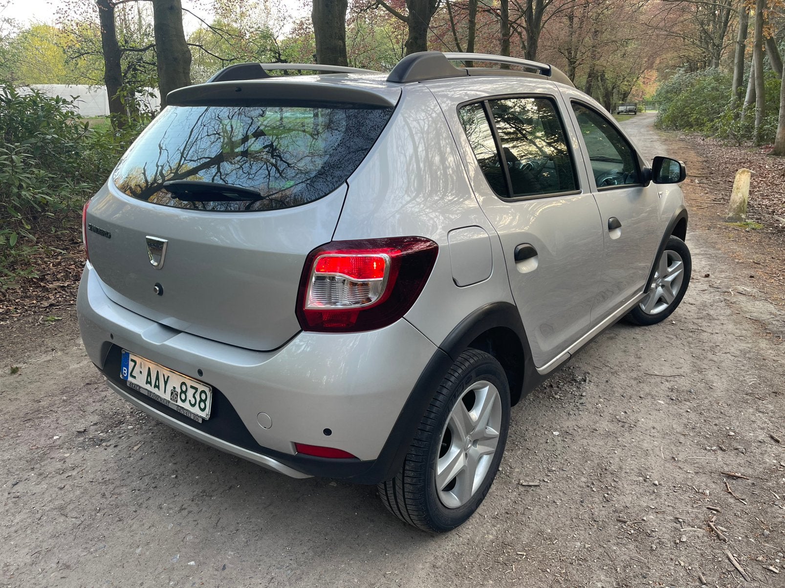 Sandero Stepway CLIM/14 000 km ! ! ! ! !, Autos, Dacia, Argent ou Gris, Achat, Entreprise, Boîte manuelle