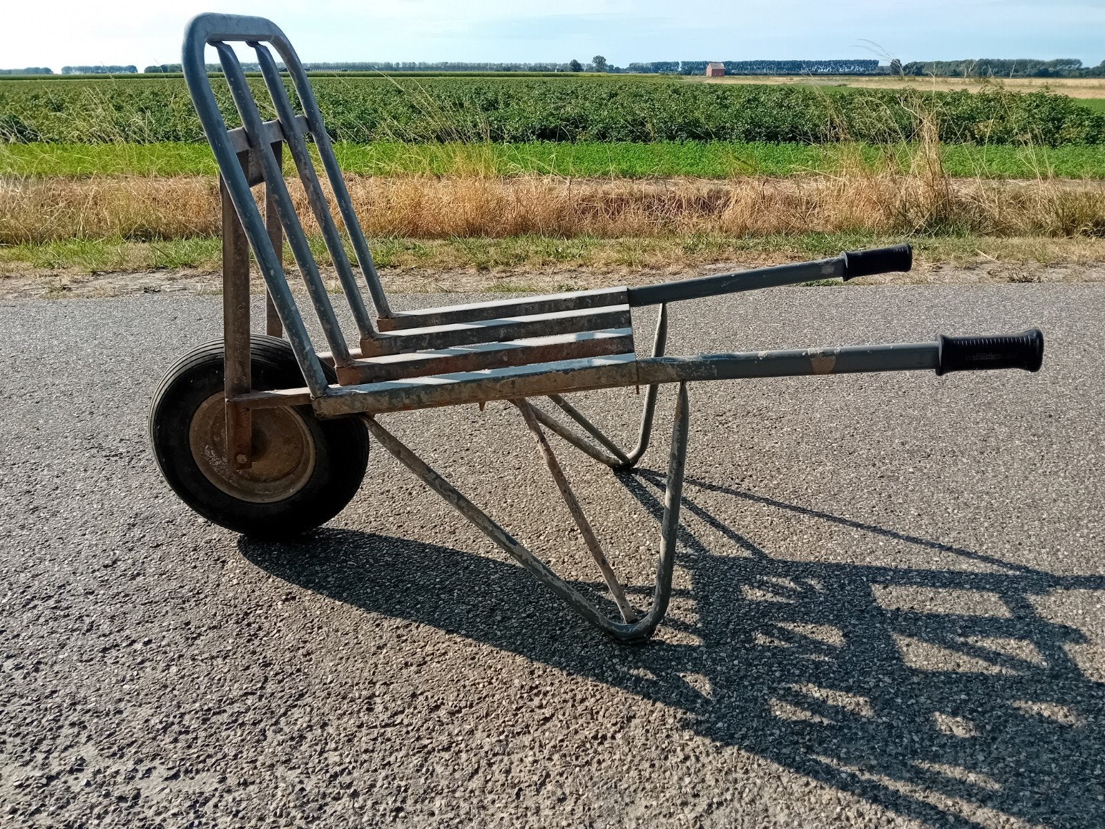 stenenwagen Metador. oer sterk., Doe-het-zelf en Bouw, Ophalen, Gebruikt, Overige typen