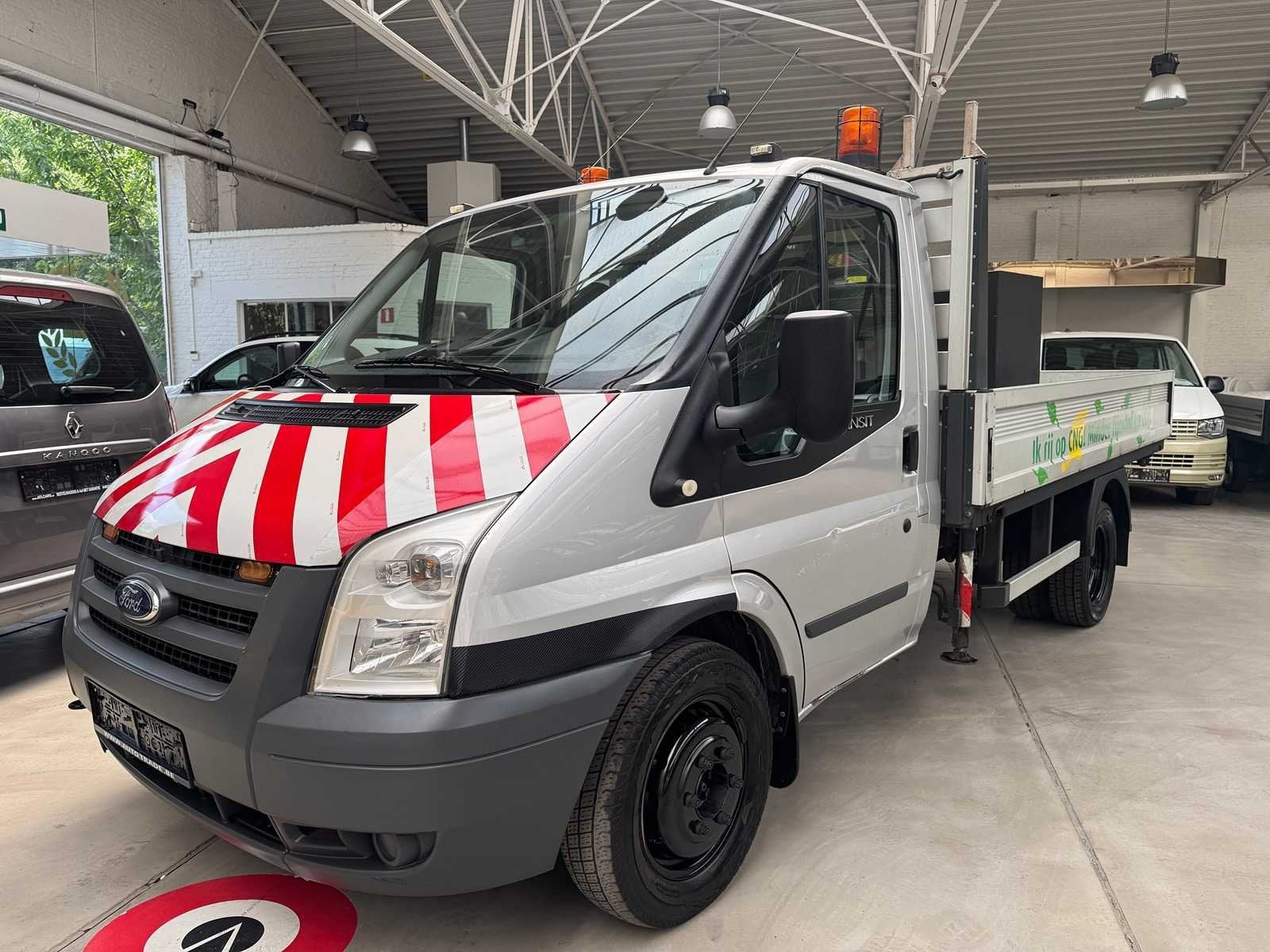 Ford Transit essence / GNC 2010 - Robinet + jambes de soutie, Autos, Camionnettes & Utilitaires, Achat, Entreprise, Occasion, Autres carburants