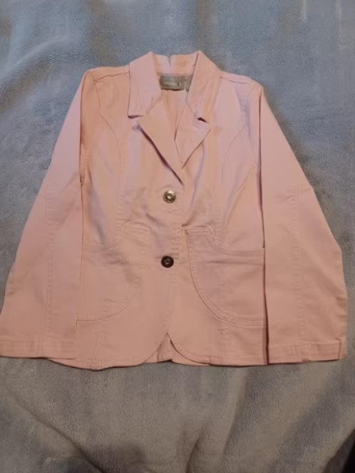 une veste rose pour la fille 9 ans, Kinderen en Baby's, Kinderkleding | Maat 134, Ophalen of Verzenden, Meisje