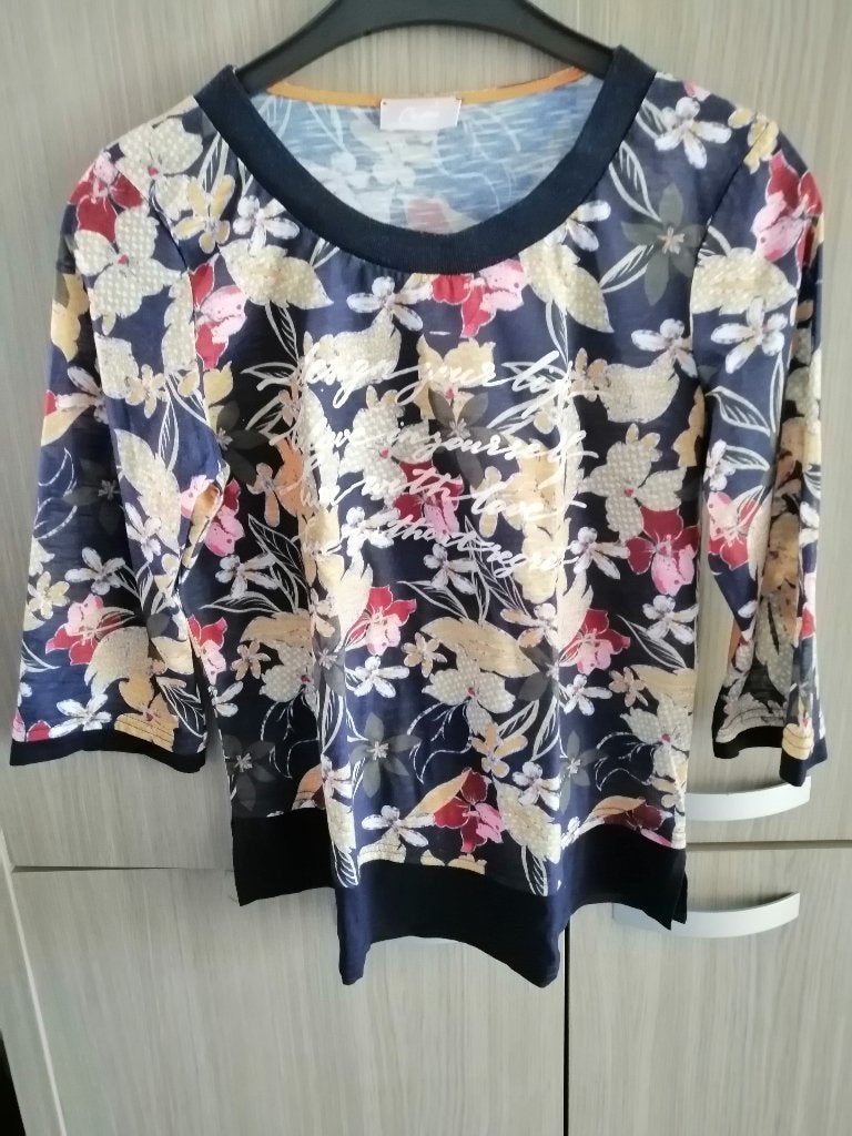 longsleeve CASSIS mt 42, Kleding | Dames, T-shirts, Cassis, Maat 42/44 (L), Ophalen of Verzenden, Zo goed als nieuw