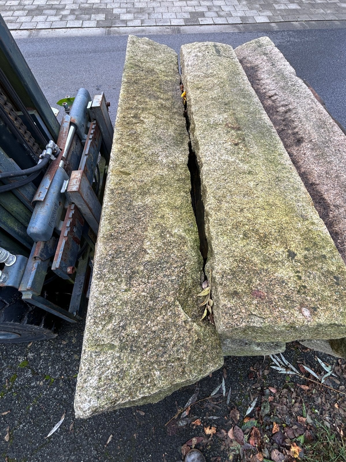 Boordstenen / natuursteen, Ophalen, Gebruikt, 100 tot 200 cm, Blok