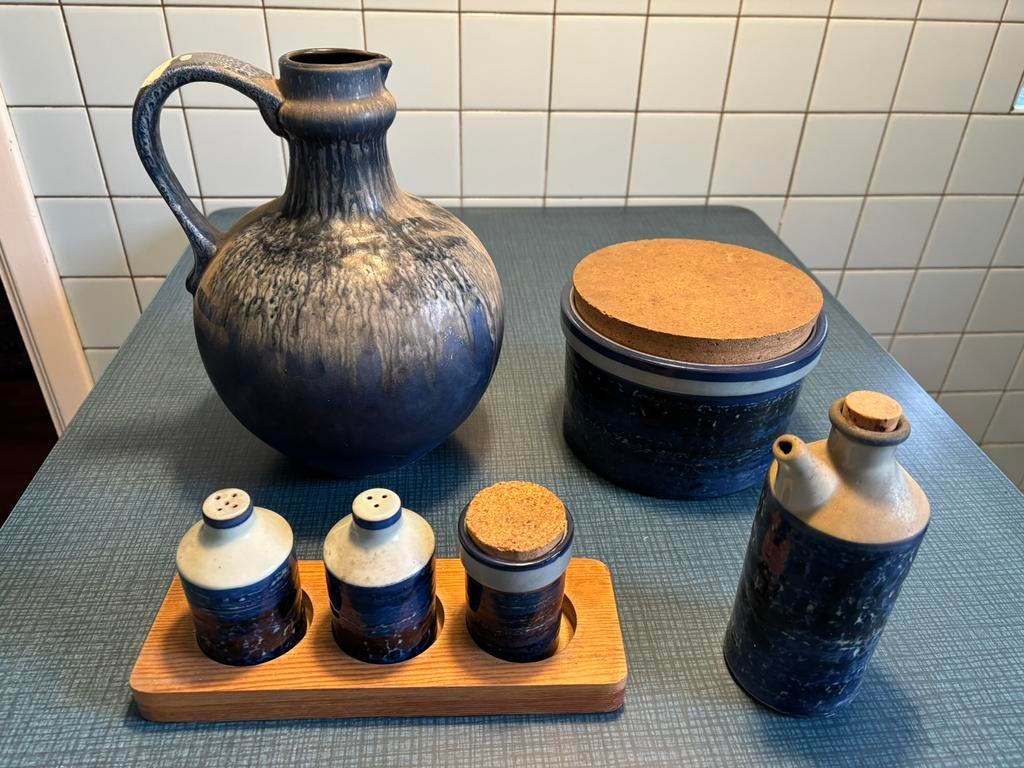 geassorteerde potten van steengoed, Ophalen, Zo goed als nieuw