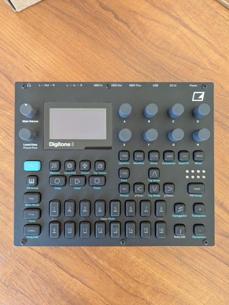 Housse anti-poussière Elektron Digitone II plus, Musique & Instruments, Synthétiseurs, Comme neuf, Enlèvement ou Envoi