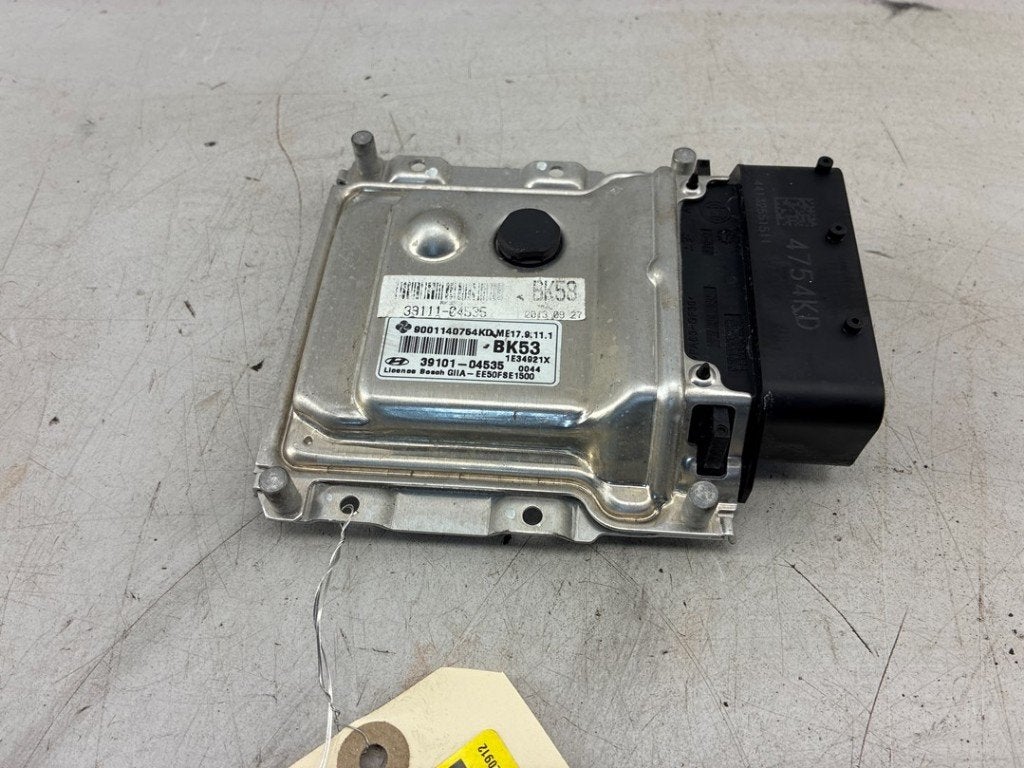 COMPUTER MOTOR Hyundai i10 (B5) (|3910104535|), Auto-onderdelen, Hyundai Motor Deutschland GmbH, Gebruikt, Kaiserleipromenade 5
63067  Offenbach am Main, DE