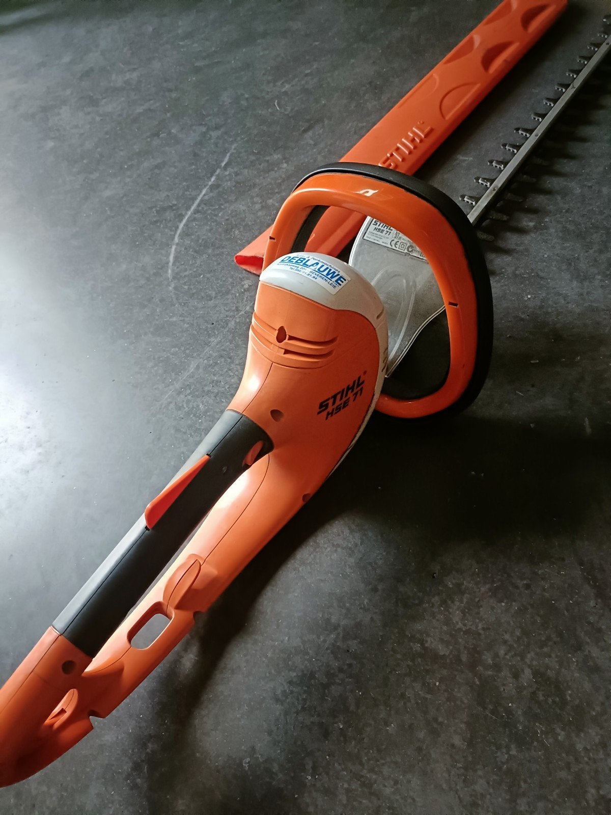 Taille-haie électrique Stihl HSE 71, 60 cm, Enlèvement
