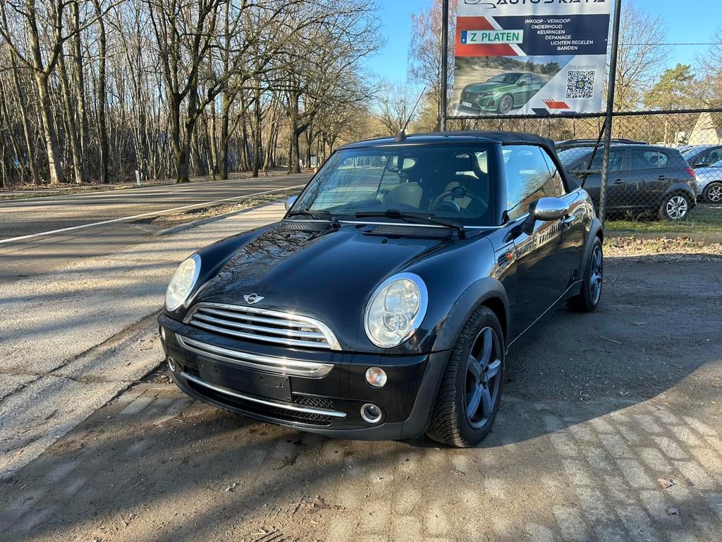 Mini Cooper Cabrio 1.6 essence à 2005 km 212 000, Autos, Entreprise, Boîte manuelle, Noir, 2 portes