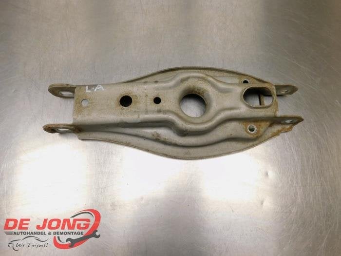 Cuvette de ressort arrière gauche d'un BMW X1, -, 3 mois de garantie, Utilisé, -