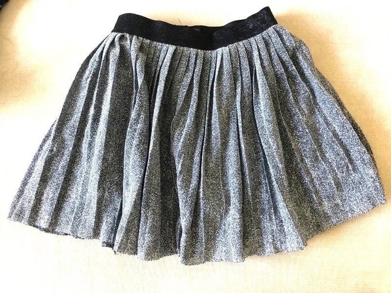 Jupe plissée argenté, Veritas, 4-6 ans, Kinderen en Baby's, Kinderkleding | Maat 104, Ophalen of Verzenden, Gebruikt