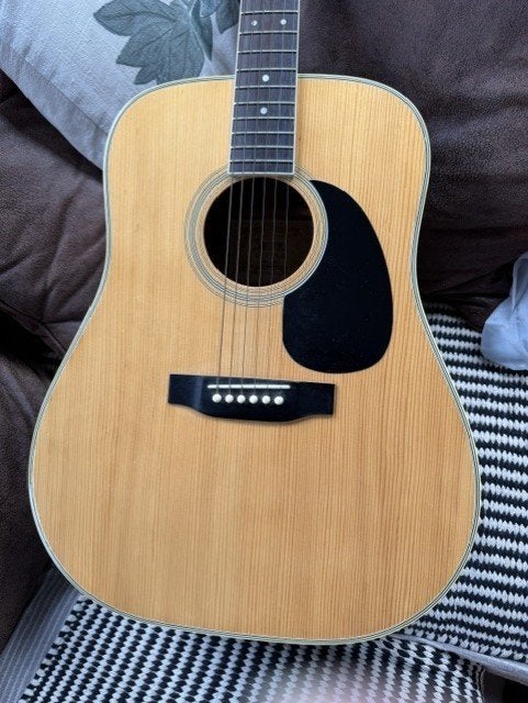 suzuki f150   (ruil/koop?), Musique & Instruments, Enlèvement ou Envoi, Utilisé, Guitare Western ou Guitare Folk