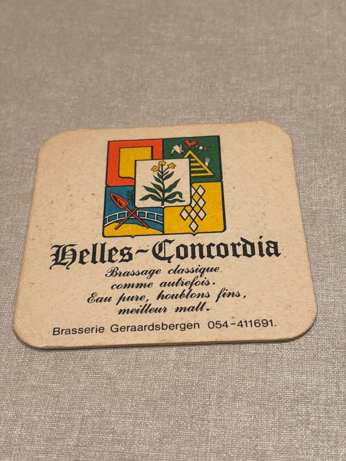 Helles - Concordia, Collections, Enlèvement ou Envoi, Comme neuf, Sous-bock