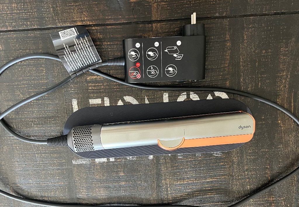 Dyson Airstrait, Elektronische apparatuur, Persoonlijke Verzorgingsapparatuur, Ophalen, Zo goed als nieuw, Haarverzorging